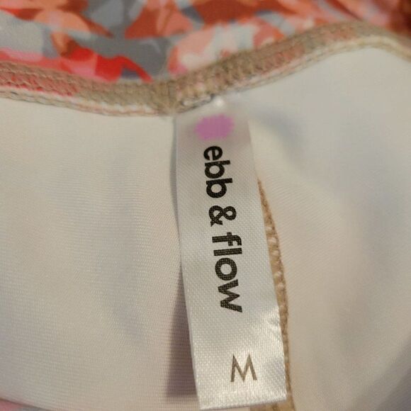 Ebb & Flow Active Ruffle Waist Bike Shorts Floral (Size M) - Picture 3 of 6